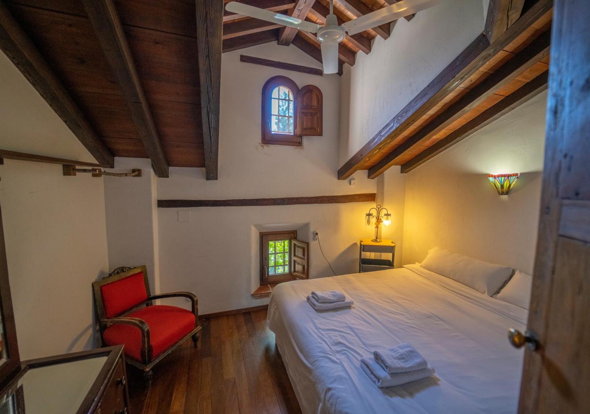Cortijo Los Arbolitos, Casa Compartida Guejar Sierra Ngoại thất bức ảnh